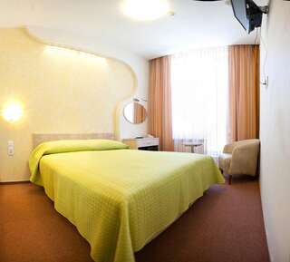 Гостиница Гальярда Рощино Стандартный двухместный номер с 1 кроватью или 2 отдельными кроватями-1